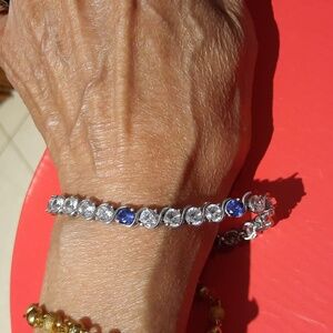 SOLID STERLING SILVER CZ 20CTTW TENNIS BRACELET RHODIUM Maple Leafs Blue White
